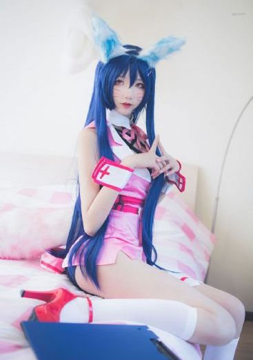 欧美footjob丝袜_超清完整在线观看