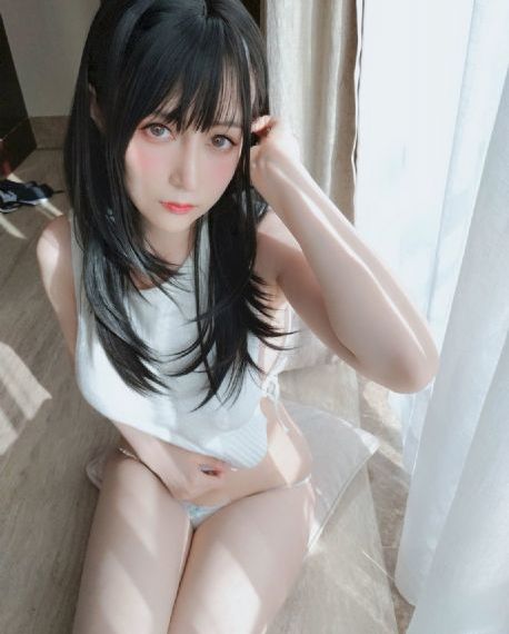 日韩美女粉红木耳_4K全集免费播放